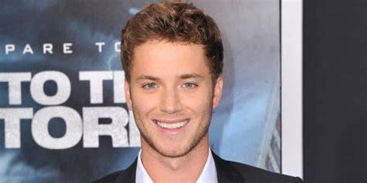 Jeremy Sumpter Net Worth